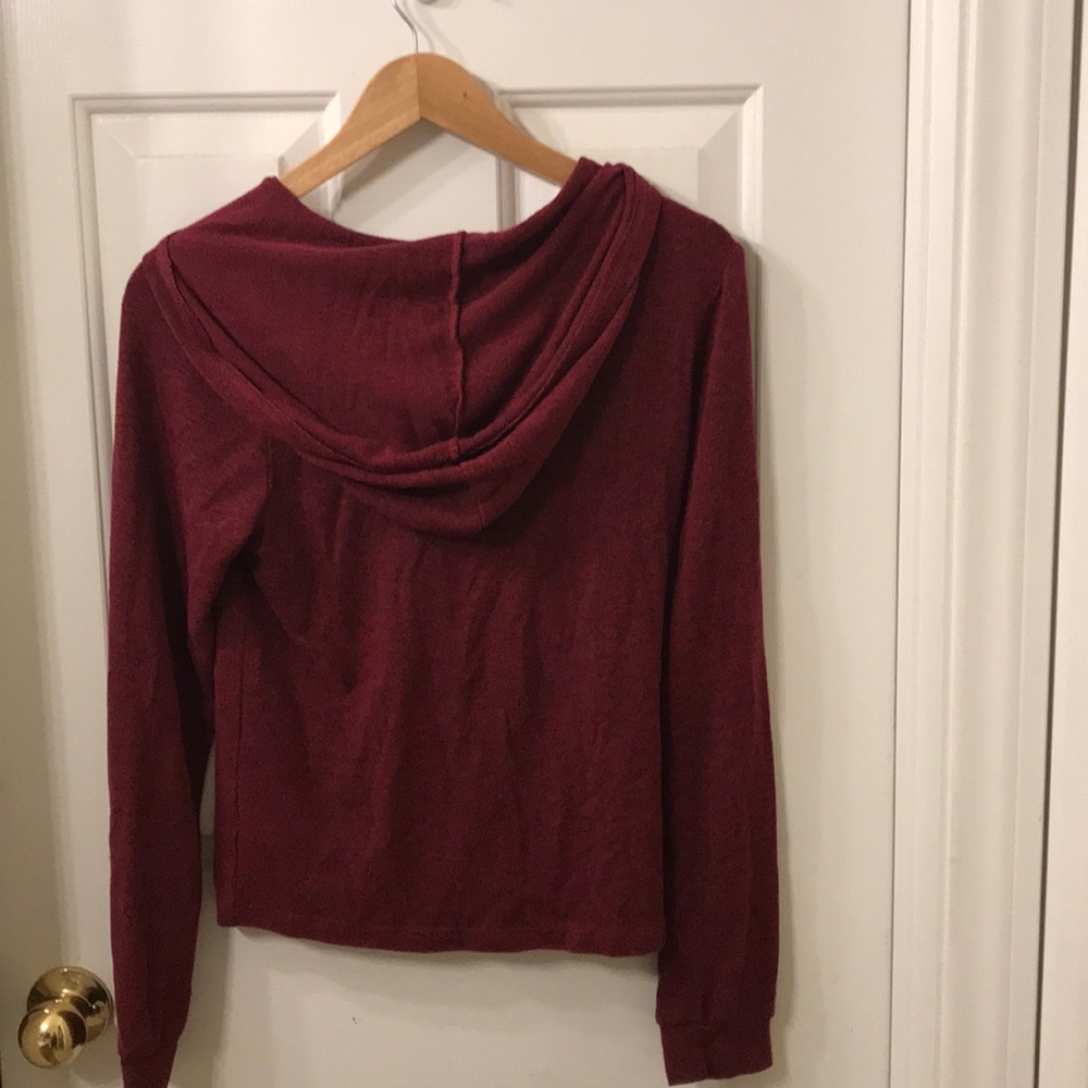 Adorable Hoody sweater jrs sz medium! - Picture 2 of 2